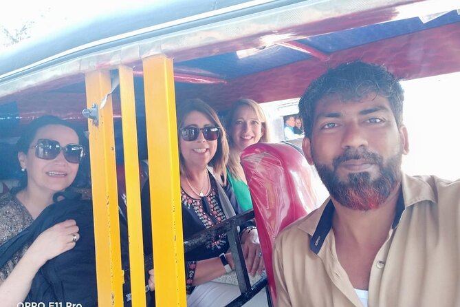 4 Hour Private Tuk Tuk Tour in Kochi From Cruise terminal - Fort Kochi’s Quiet-Memories Trio: Dutch Cemetery and the Beach