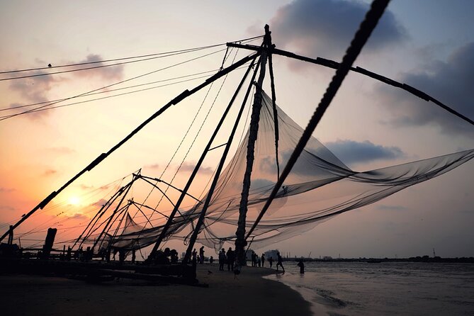 5 Days Luxury Kerala Tour with Houseboat Experience - Day 4: Alleppey backwaters and the overnight houseboat you’ll remember
