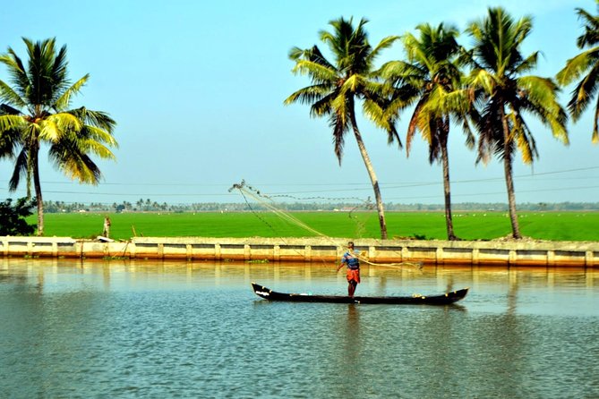 5 Days Private Kerala Tour Package by Saffron India Tours - How this 5-day Kerala loop fits together