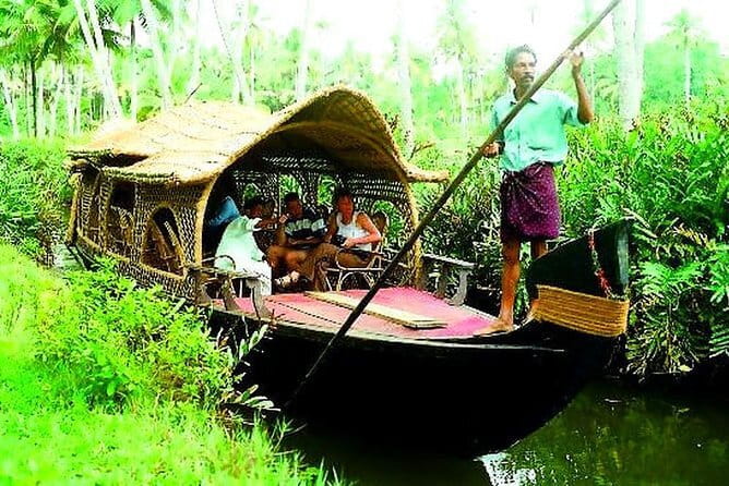 Backwater Tour from Cochin - Village house time: tea, craft demos, and a hands-on feel