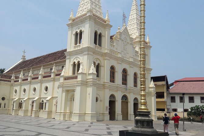 Cochin Over View - Private & Group Tour Options. Free Pickup Drop - A one-day route through Fort Kochi and Jew Town