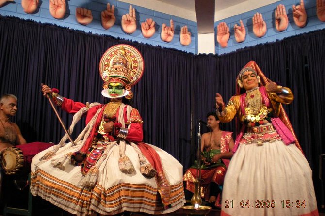 Colors of Kochi: City Tour & Kathakali Experience - A 2:00 pm Fort Kochi plan that actually feels like a day