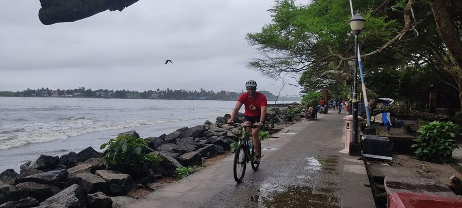 Fort Kochi Heritage Day Cycling Tour - Meeting Point and Bikes: What to Expect Before You Roll