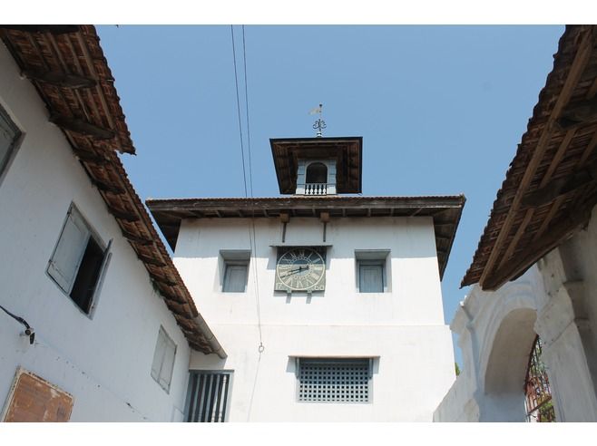 Fort Kochi & Mattanchery 3-Hour Walking Tour - Wandering Jew Town for spice aromas (and why the ending matters)