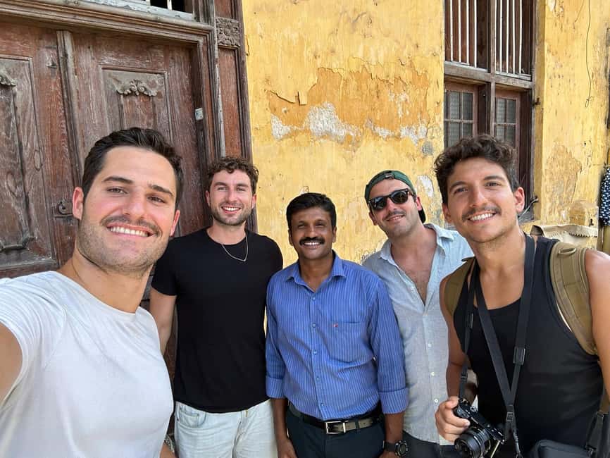 Fortkochi Heritage Walking tour with a local guide - Entering Fort Kochi Heritage Walk mode in 3 hours