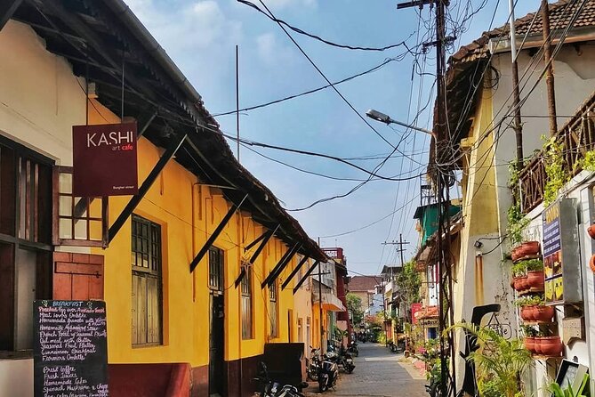 Fortkochi or Backwater Shore Excursions Tour from Cruise Terminal - Fort Kochi walking route: Chinese Fishing Nets, churches, and old-world lanes