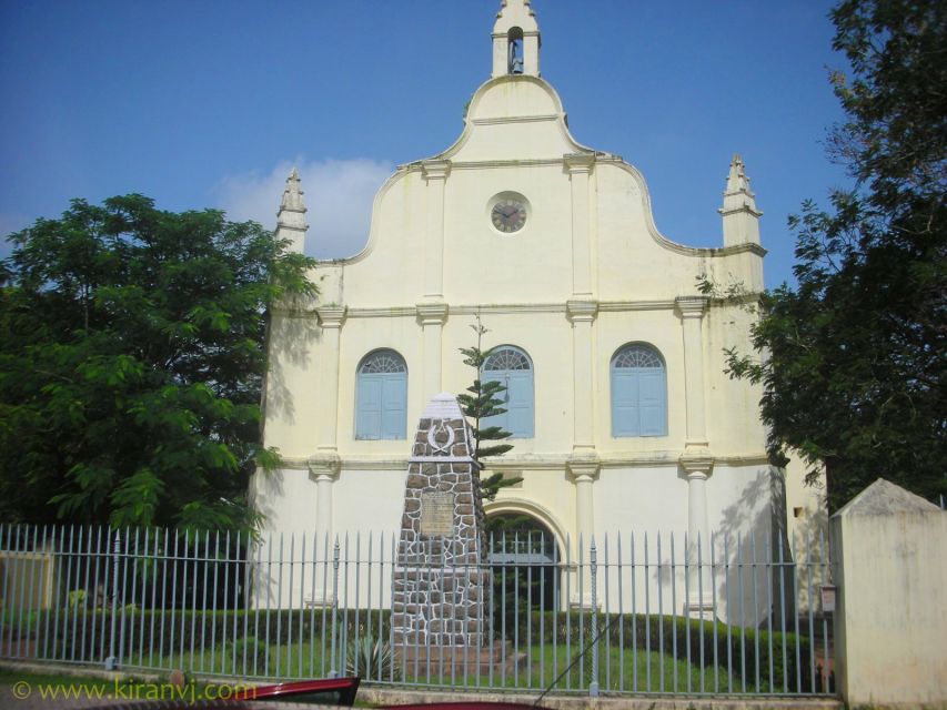 From Cochin: Fort Kochi and Mattancherry Sightseeing Tour - Mattancherry Palace: Portuguese Built, Local Stories on the Walls