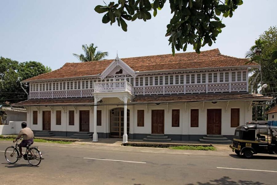 From Cochin: Fort Kochi Day Tour with Dutch Palace - Chinese Fishing Nets: the classic Fort Kochi photo point (and how to time it)