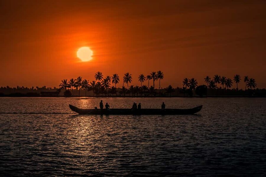 From Cochin: Fort Kochi Same Day Tour with Dutch Palace - Fort Kochi and Dutch-era Mattancherry: why this route makes sense