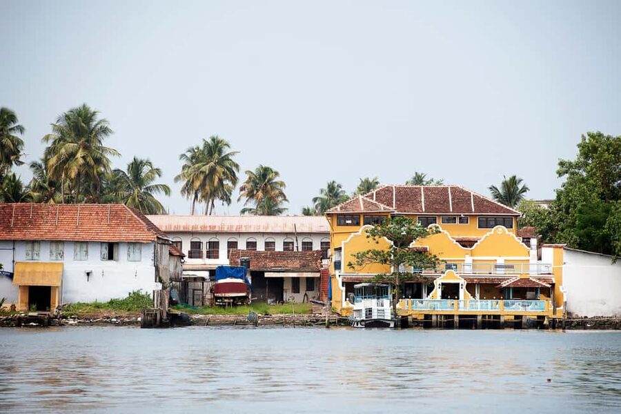 From Cochin: Fort Kochi Same Day Tour with Dutch Palace - Jew Town lanes: antiques, spices, and the feeling of old trade routes