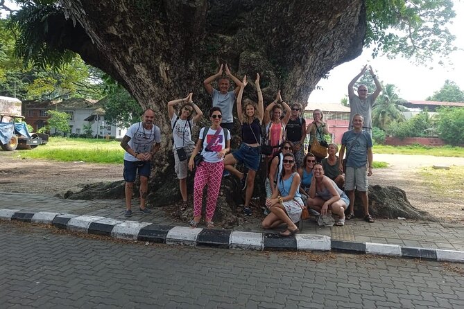 Half Day Tuk Tuk Tour in Kochi - Private Tour with Hotel Pick up - Paradesi Synagogue and the Dutch Cemetery: communities shaped by trade