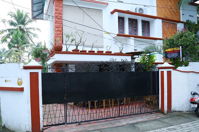 Jasmin Villa Homestay Cookery Class - Seafood-heavy options: plan around your preferences