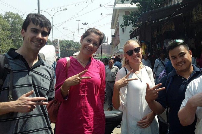 Jewish Town Walk - Kochi (2 Hours Guided Walking Experience) - The Mattancherry Dutch Palace stop: history you can spot with your eyes