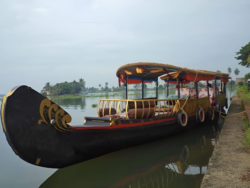 Kerala: Alappuzha River Cruise with Village Walk - Who should book this private backwaters cruise