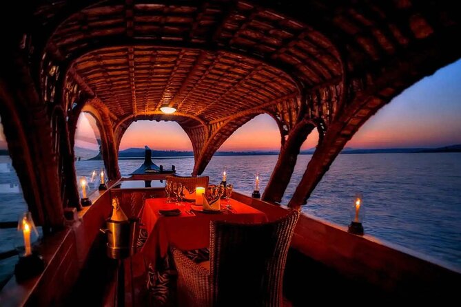 Kerala Beauty, Kochi with Alleppey Houseboat Cruise -03 Days Tour - Who should book this Kerala 3-day cruise plan