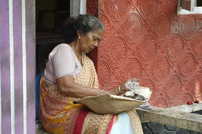 Kochi Heritage walk for cultural immersion - Dutch Cemetery Road: what 104 tombs can teach you about trade and power