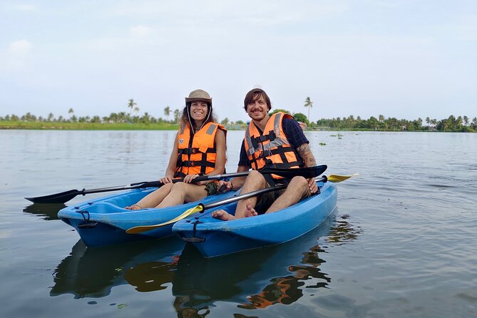 Kochi Kayaking Tour: Sunrise, Sunset & Floating Tea Break - Safety, Gear, and Beginner Confidence on the Backwaters