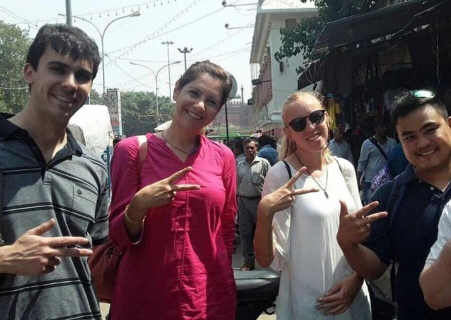 Kochi: Local Street Food Guided Walking Tour with Tastings - Chai in a clay pot with Kochi views