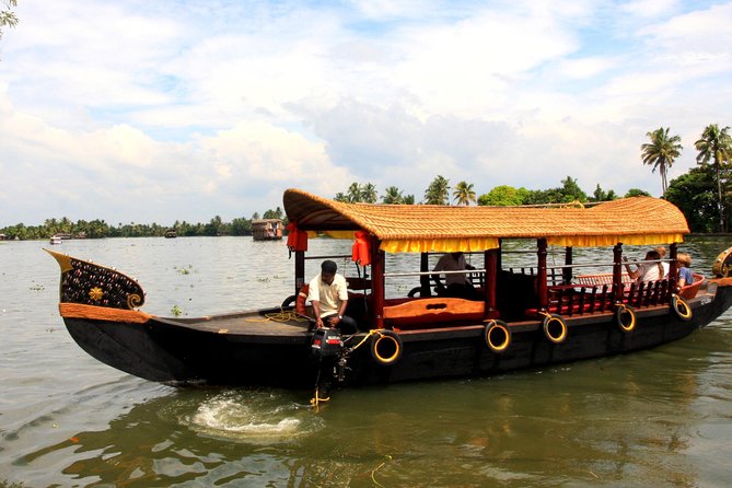 Kochi Private Tour: Kerala Backwater Shikara (Shaded Canoe Boat) Day Cruise - The 3-Hour Cruise Rhythm And Your Return To Cochin