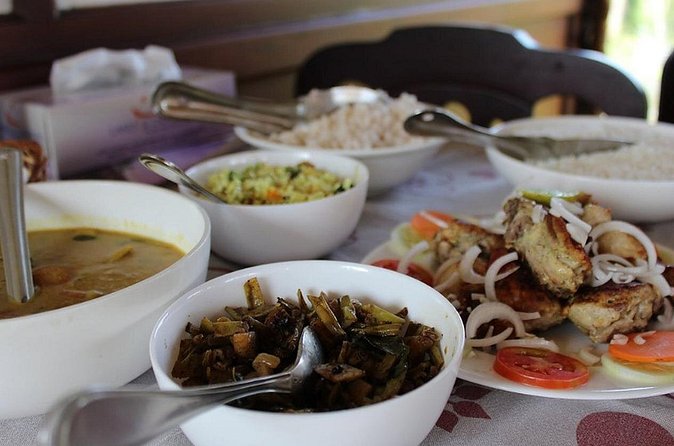 Kochi Private Tour: Overnight Alleppey Backwaters Houseboat Cruise - Day 2: Breakfast, Checkout, and the Ride Back to Cochin