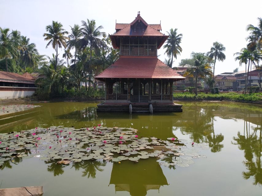 Kochi: Private Tuk-Tuk City Tour with Hotel Pickup - Why Fort Kochi Fits a Tuk-Tuk So Well