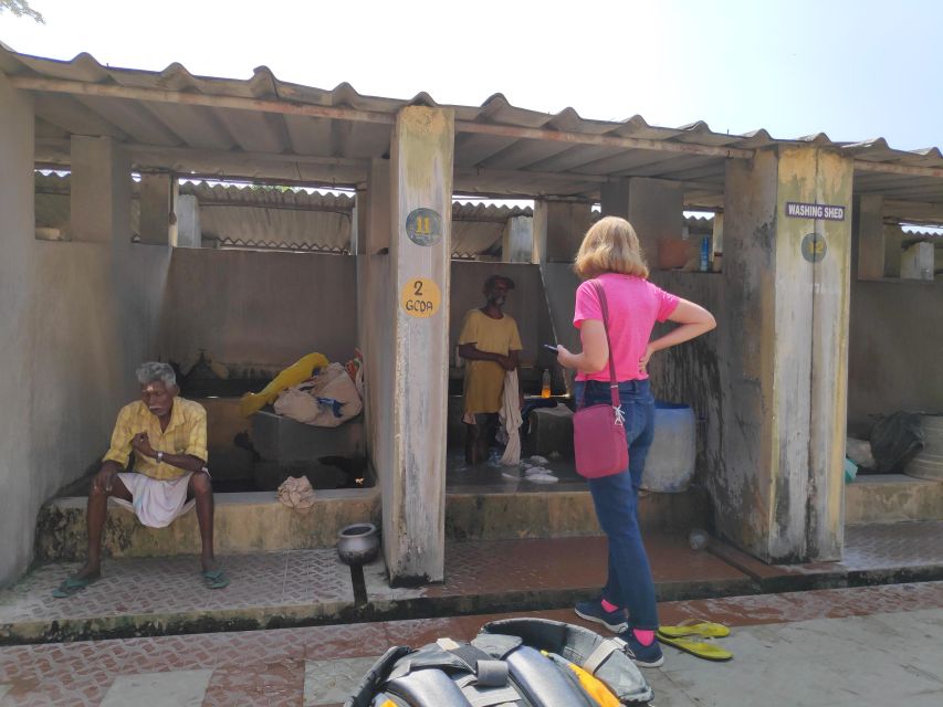 Kochi to Marari/ Kumarakom/ Alleppey eBike/Cycling Tour - Fishermen villages and fish farms: where the photos have real context