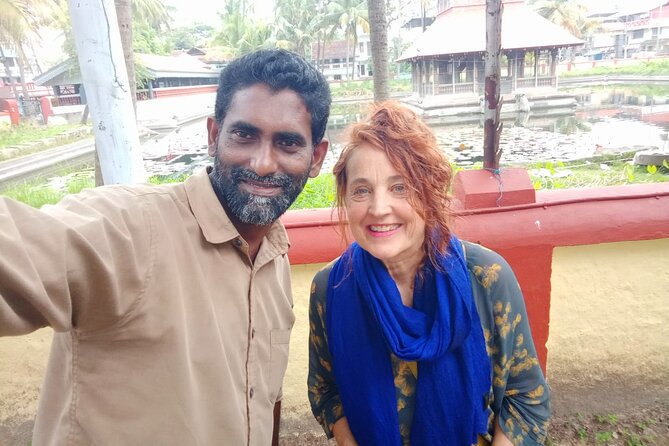 Kochi Tuk-Tuk Tour with Pickup From Cruise Ships - Meeting your driver at the port exit gate (and why that matters)