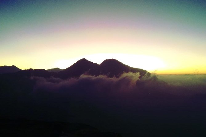 Medium Hard Trekking (munnar valley Trekking & Tours ) - Munnar’s Tea-Plantation Hike: The 1,530m to 2,100m Difference