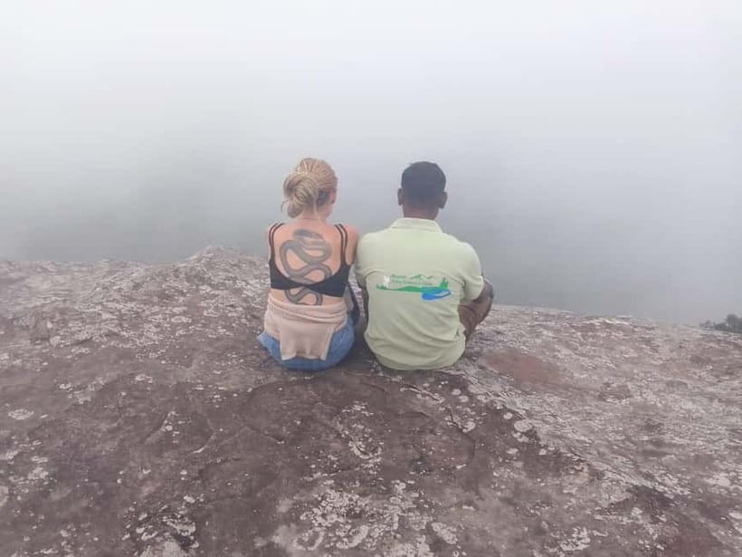 Munnar: Sunrise Trekking Adventure with Breakfast - Meet at Anish Home Stay and start early