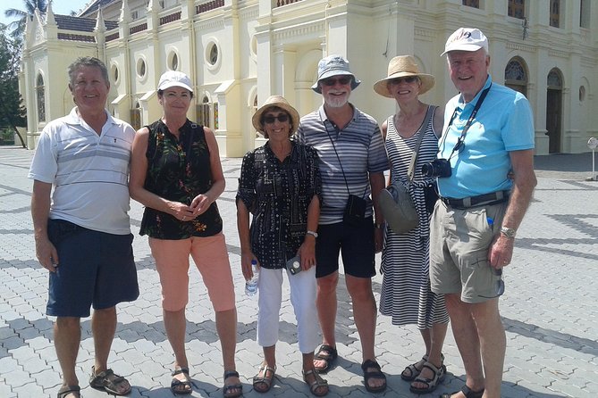 Private Guided Kochi Tuk tuk Tours with Pickup from Cruise Ships - Cochin Spice Market: Local Trade Energy Without the Long Detour