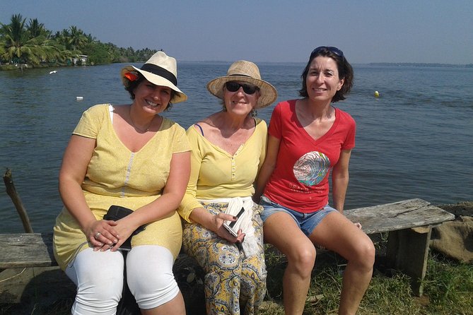 Private Kochi guided Tours - Cultural Experience of kochi with a local guide ! - Jew Town and the Paradesi Synagogue: where the stories feel personal