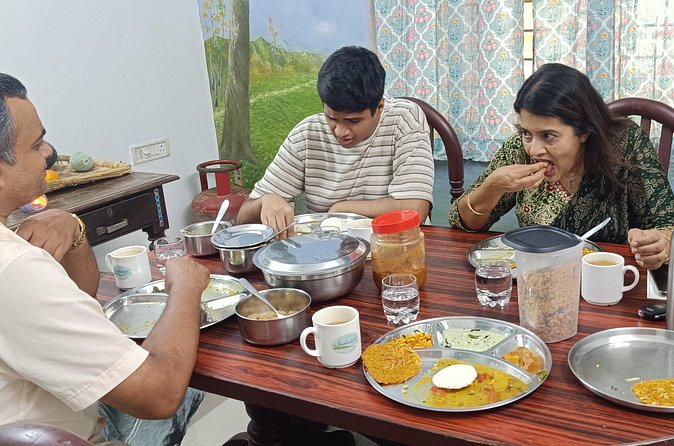 Private Traditional Home Cooking Class in Kochi with Archana - How the meal fits into the 3-hour experience