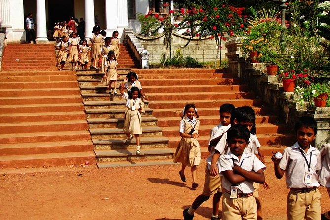 Royal Heritage Tour of Tripunithura - The royal residence and high tea: small room, big context