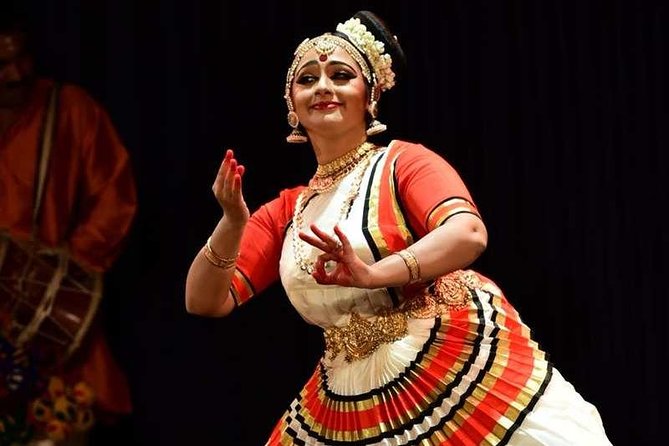 Skip the Line: Kerala Cultural Show Ticket - Seats, Staff, and the Small Risk of Confusion