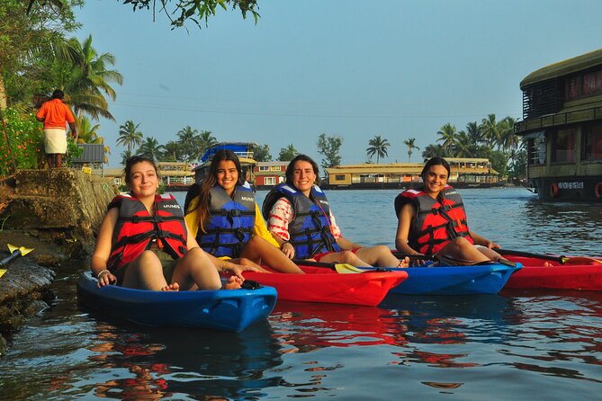 Sunrise Kayaking in Magical Alleppey Backwater Village - Timing and meeting point: how to show up without stress