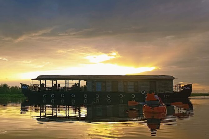 Sunset Cruise with Village Life and Local Food - Bay Island Driftwood Museum: A Short Land Moment Before the Water