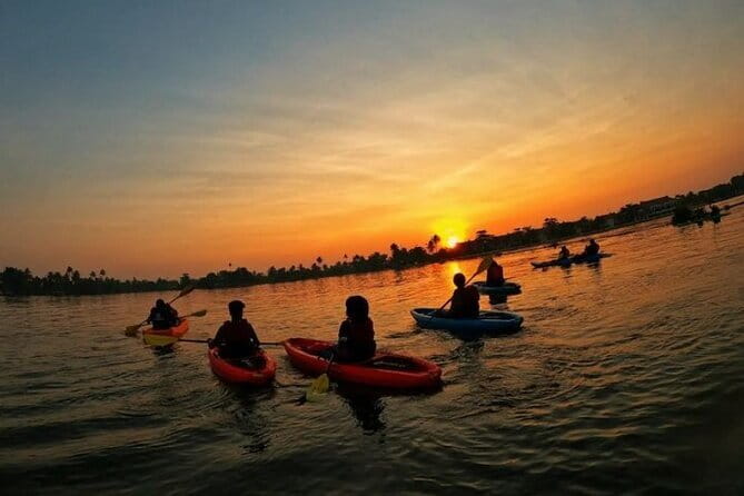 Sunset Kayaking in Hidden Alleppey Backwater Routes - Key things to know before you paddle