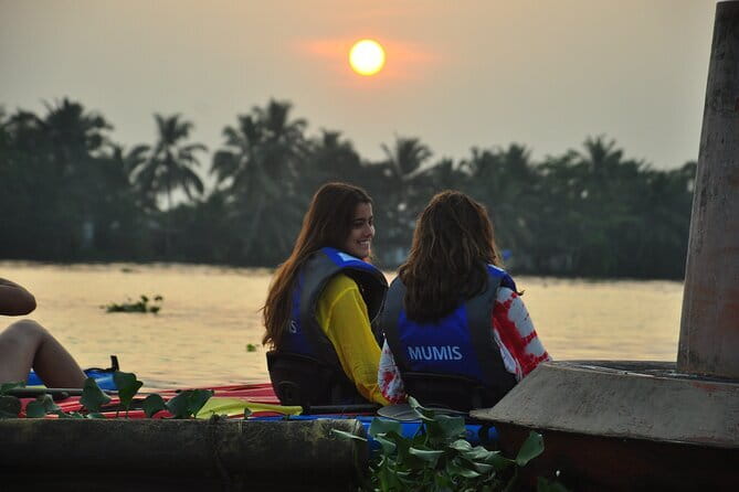 Sunset Kayaking in Hidden Alleppey Backwater Routes - Kuttanad backwater feel at sunset: open views and a calmer rhythm