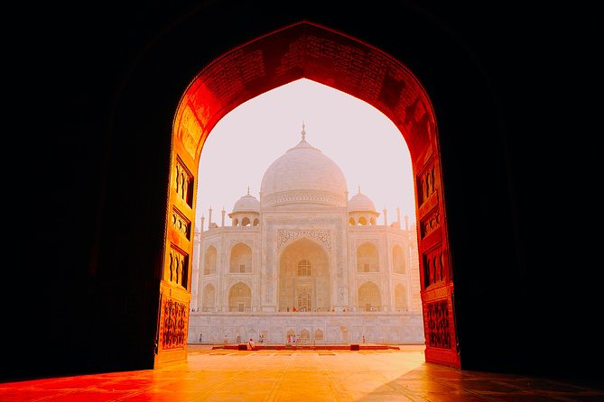 Taj Mahal Sunrise and Agra overnight Tour from Kochi with Flights - Coming back toward Delhi and flying home